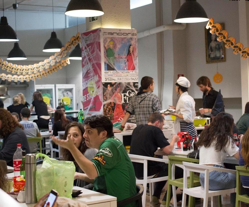 Hola Hostal Eixample Barcelona Eksteriør bilde