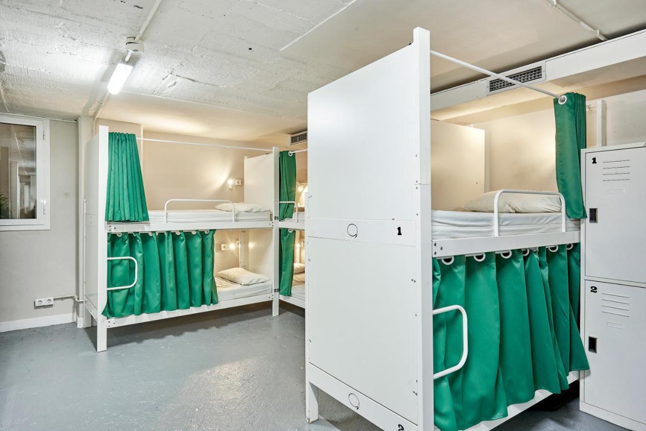 Hola Hostal Eixample Barcelona Eksteriør bilde