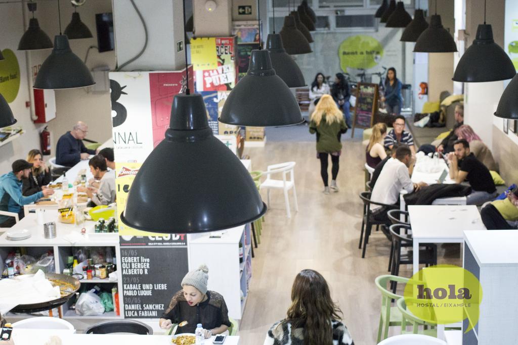 Hola Hostal Eixample Barcelona Eksteriør bilde