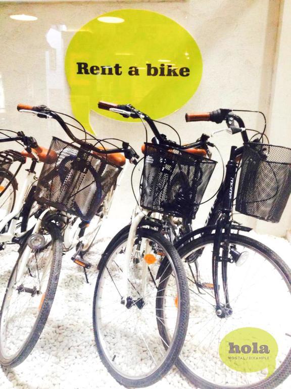Hola Hostal Eixample Barcelona Eksteriør bilde